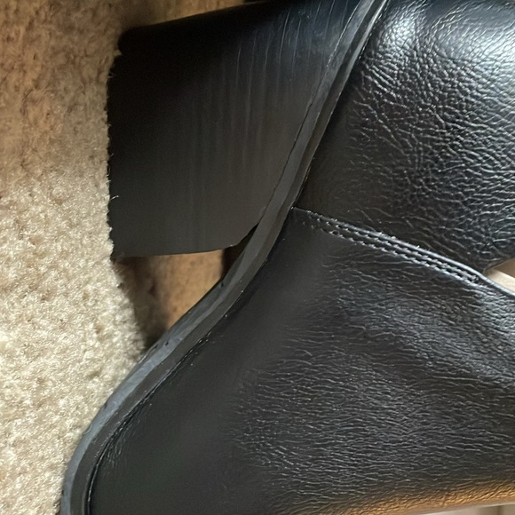 Black Michael by Michael Shannon Boots - Picture 5 of 5